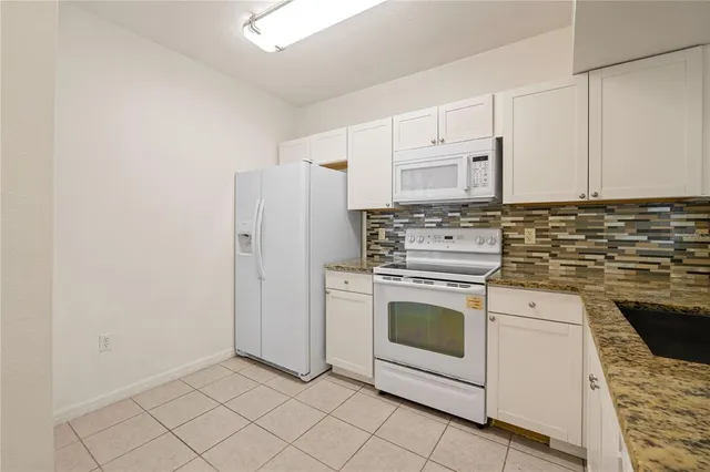 $185,000 | 6434 Cypressdale Drive, Unit 102, Riverview, FL 33578