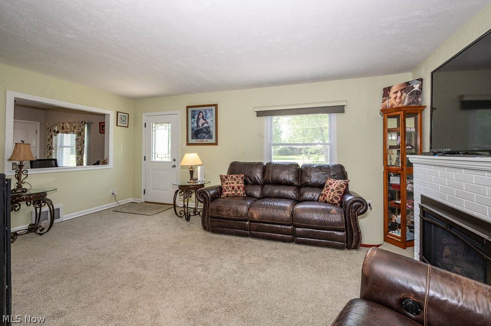 2279 Reeves Road Northeast Warren, OH 44483 - Photo 14 of 43