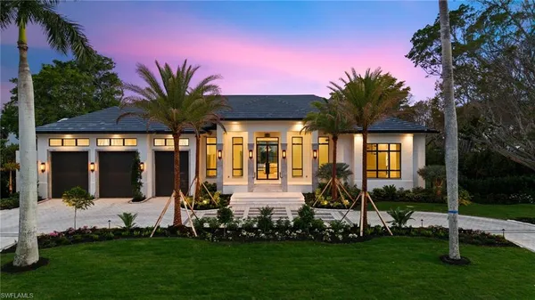 $10,500,000 | 444 Orchid Drive, Naples, FL 34102
