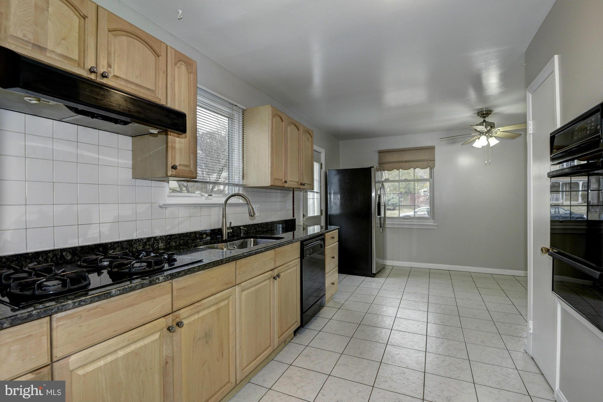 1319 Gresham Road Silver Spring, MD 20904 - Photo 8 of 28 Kitchen