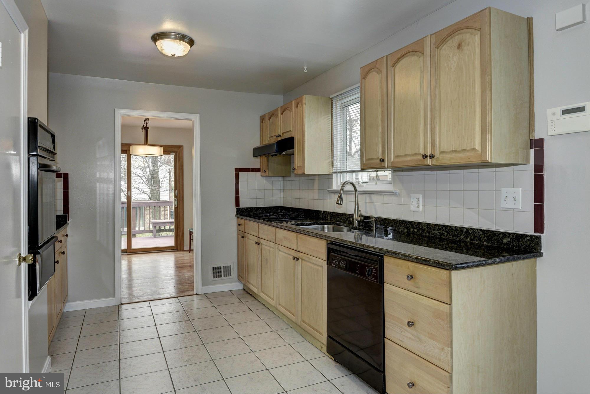 1319 Gresham Road Silver Spring, MD 20904 - Photo 9 of 28 Kitchen