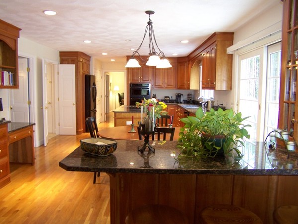 24 Reservation Road Andover, MA 01810 - Photo 10 of 30 Gallery Image 10