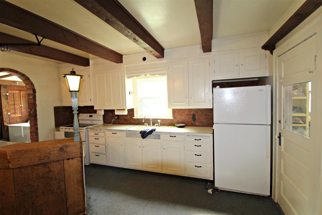 6299 Calkins Road Flint, MI 48532 - Photo 11 of 28