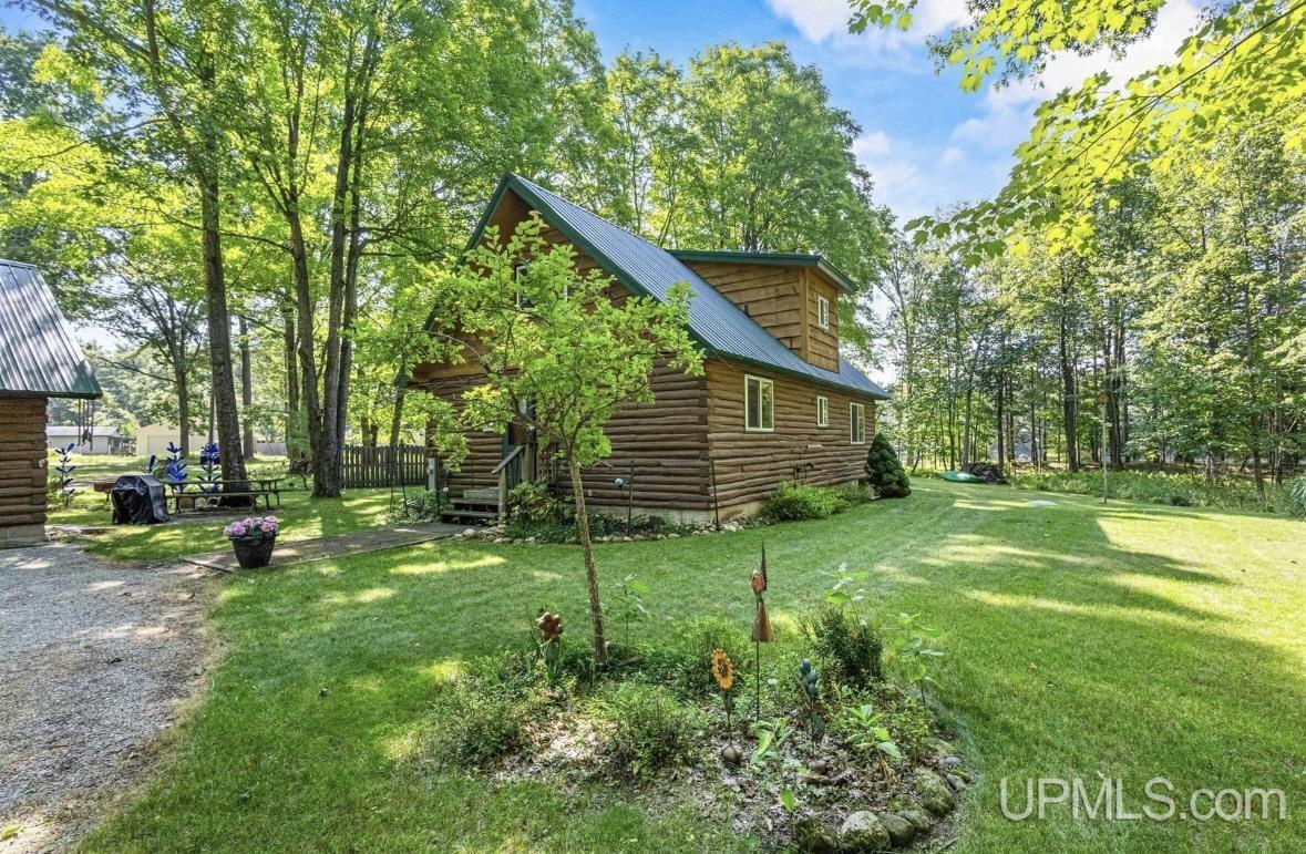 W7095 Number 19 Road Stephenson, MI 49887 - Photo 5 of 48 Gallery Image 5