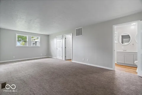 $299,900 | 925 West 125 South, Lebanon, IN 46052