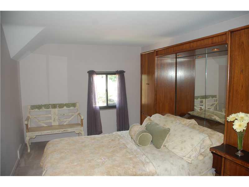 126 Rae Avenue Mt. Lebanon, PA 15228 - Photo 13 of 17 Master Bedroom.