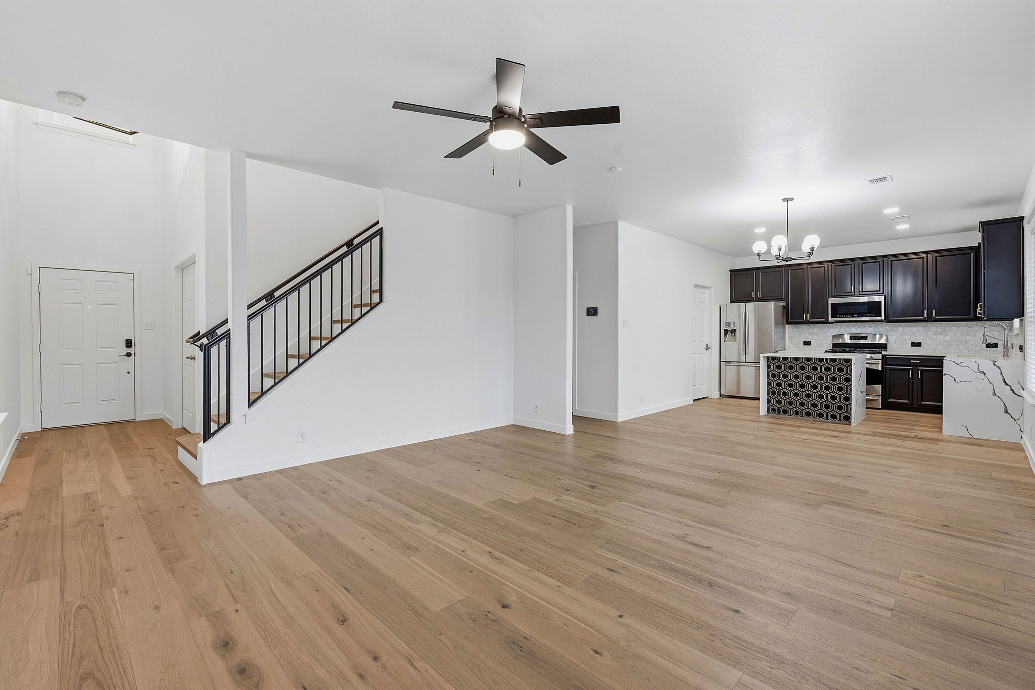11509 Timber Heights Drive Austin, TX 78754 - Photo 5 of 37