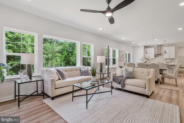 $589,990 | 1302 Spruce Street, Shady Side, MD 20764