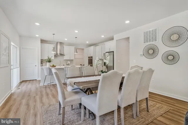 $589,990 | 1302 Spruce Street, Shady Side, MD 20764