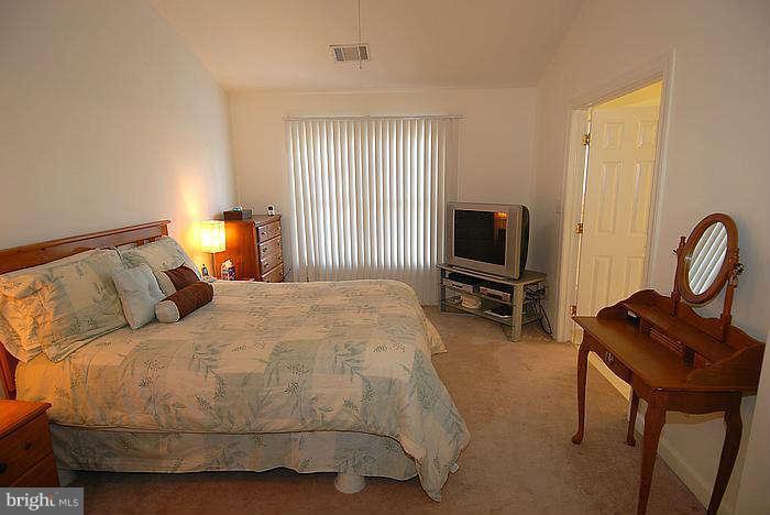 3626 Ransom Place Alexandria, VA 22306 - Photo 12 of 13 Bedroom (Master)