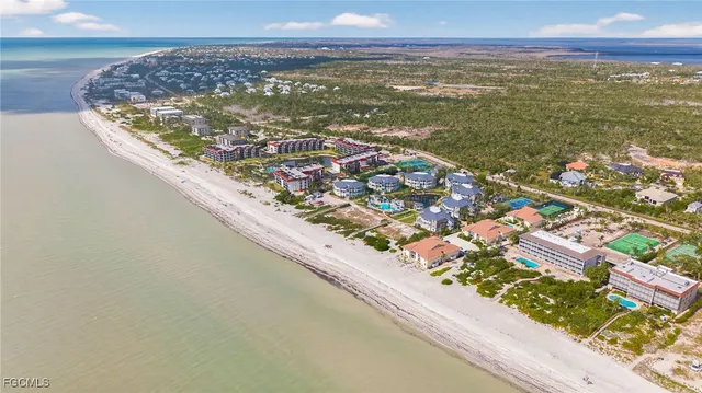 $1,099,000 | 2311 West Gulf Drive, Unit 13, Sanibel, FL 33957