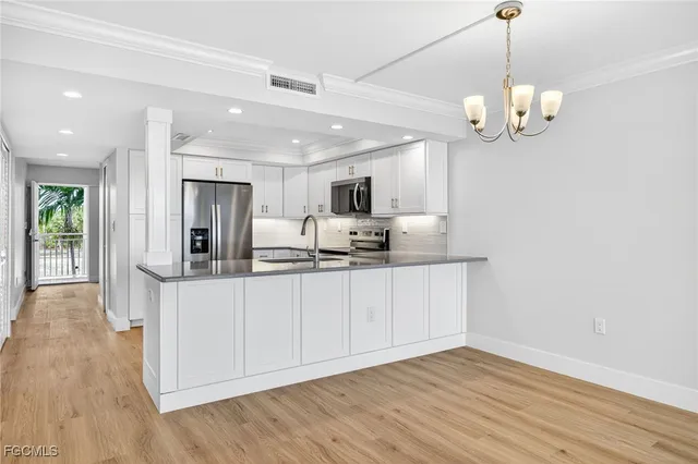 $1,099,000 | 2311 West Gulf Drive, Unit 13, Sanibel, FL 33957