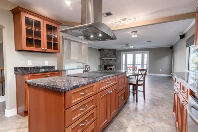 $3,500 | 202 Snug Harbour Drive, Unit 202, Shalimar, FL 32579