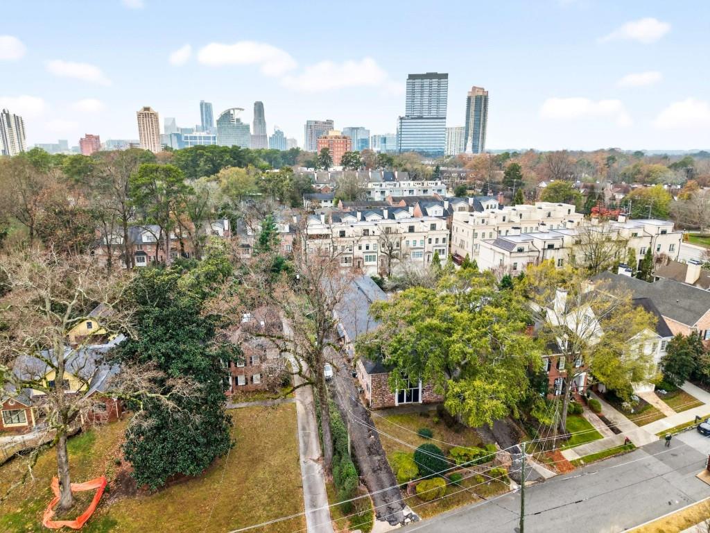 3668 Kingsboro Road Northeast, Unit 11 Atlanta, GA 30319 - Photo 21 of 43 a view of a city
