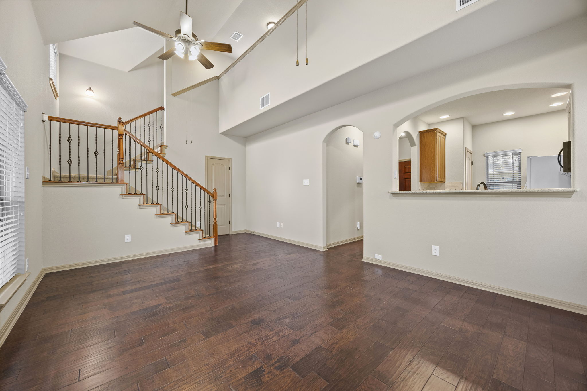263 Cleveland Kyle, TX 78640 - Photo 10 of 20 Living room (angle2)