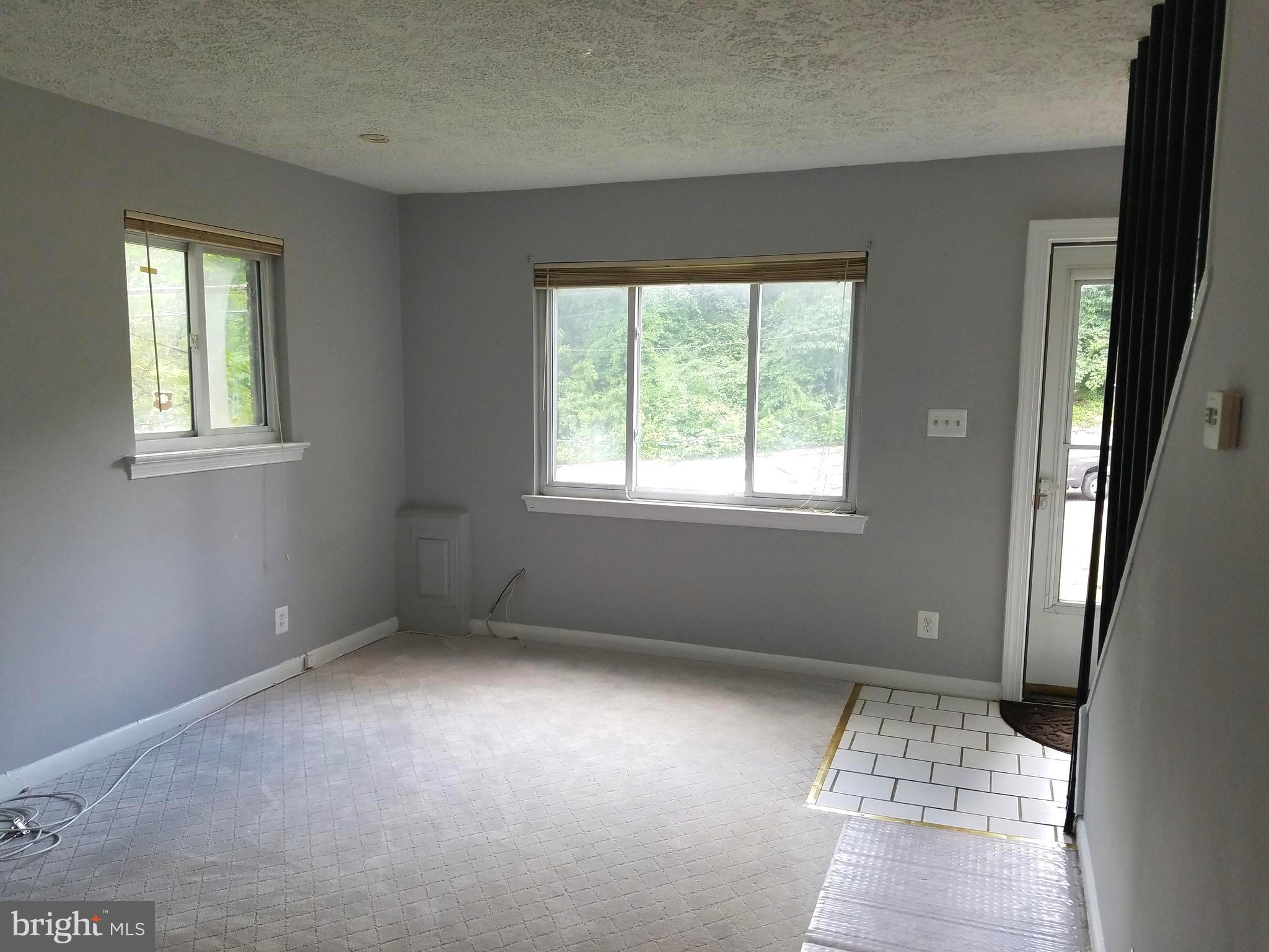 3034 Stanton Road Southeast Washington, DC 20020 - Photo 4 of 15 Living Room