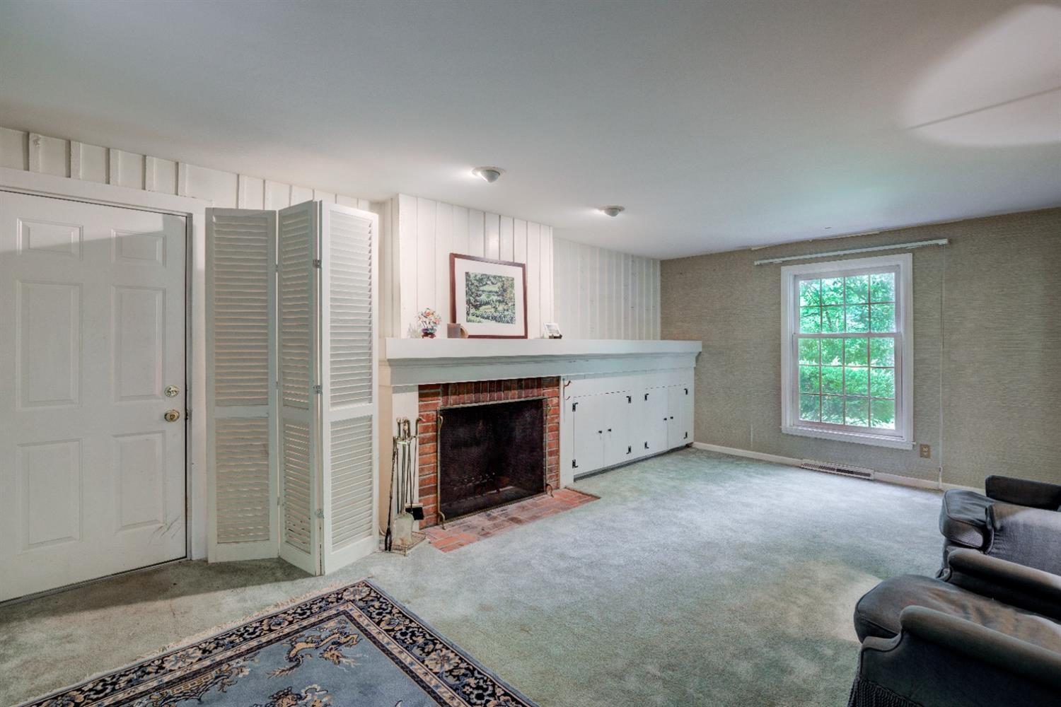 4755 Muchmore Road Cincinnati, OH 45243 - Photo 14 of 32