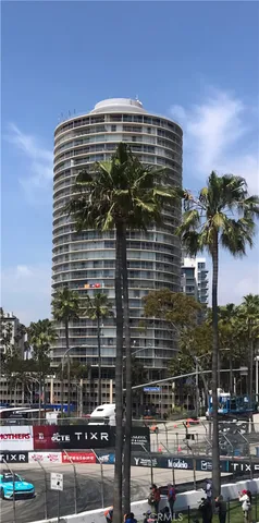 $465,000 | 525 East Seaside Way, Unit 210, Long Beach, CA 90802