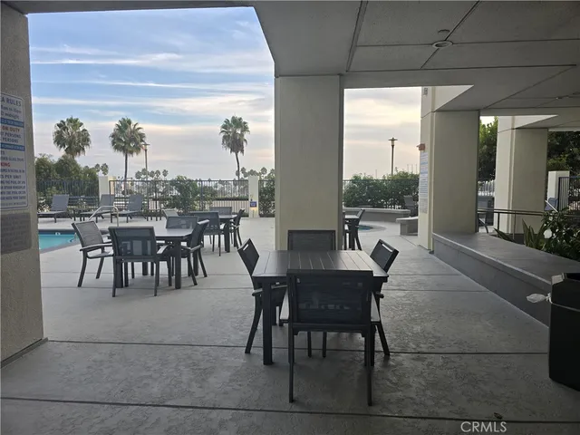 $465,000 | 525 East Seaside Way, Unit 210, Long Beach, CA 90802