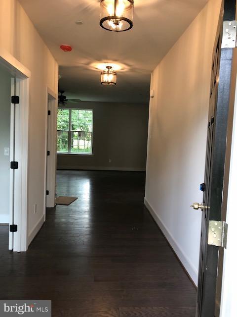 439 Manor Road Arnold, MD 21012 - Photo 7 of 16 Interior view from entry