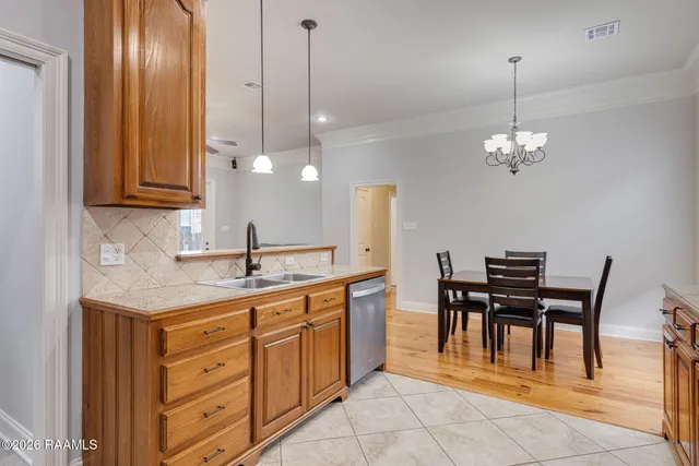 $240,000 | 119 Octavia Drive, Scott, LA 70583