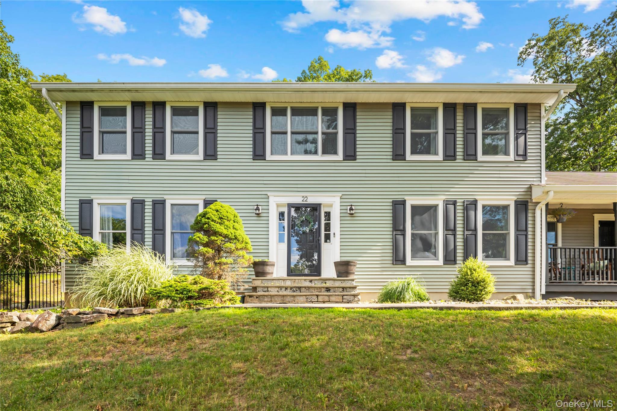 22 Pyngyp Road Stony Point, NY 10980 - Photo 2 of 49