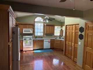 206 North Adams Street Lancaster, WI 53813 - Photo 6 of 41