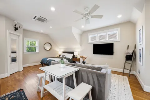 $2,000,000 | 1008 Caldwell Avenue, Nashville, TN 37204