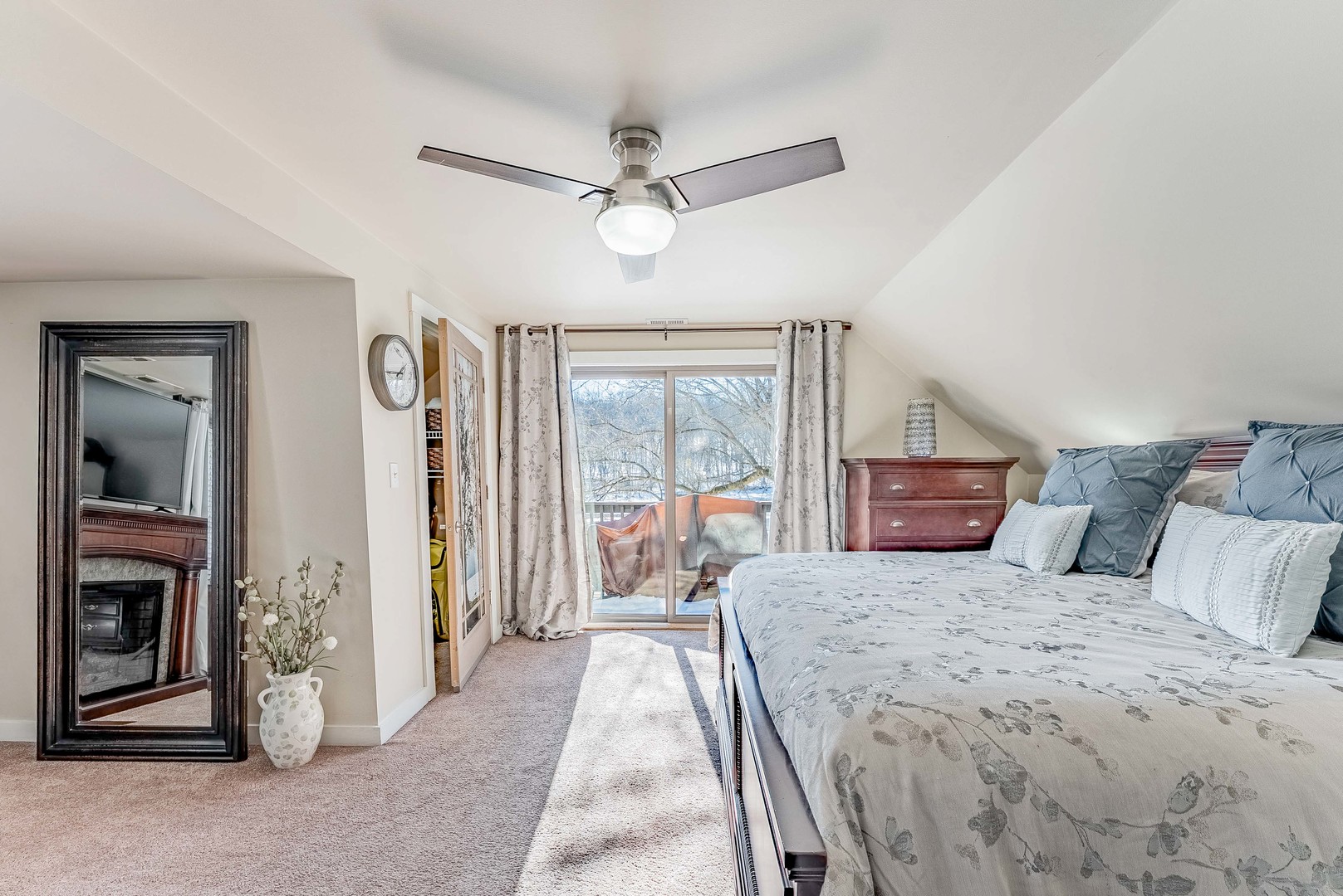 1756 Winaki Trail Algonquin, IL 60102 - Photo 19 of 52