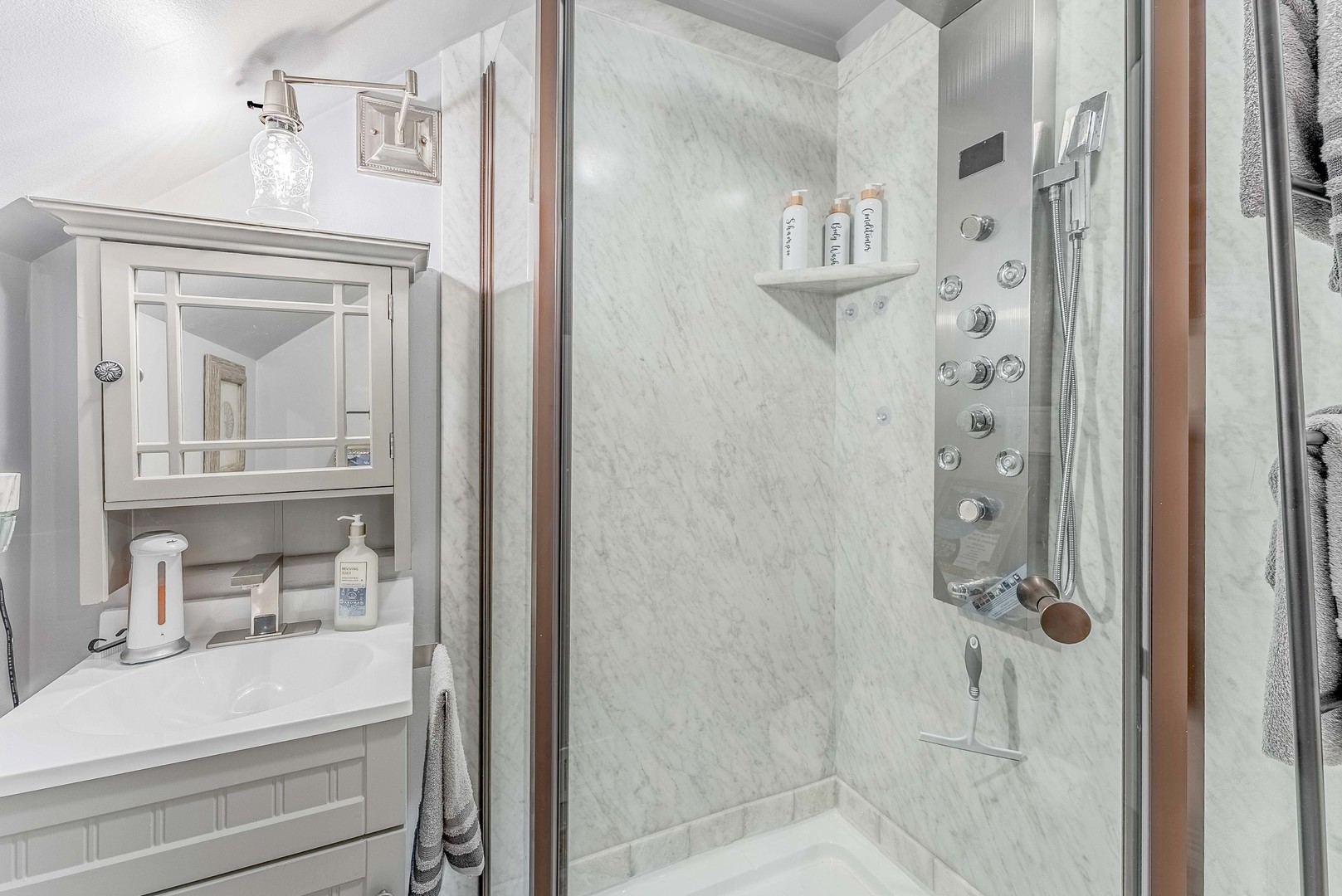 1756 Winaki Trail Algonquin, IL 60102 - Photo 21 of 52