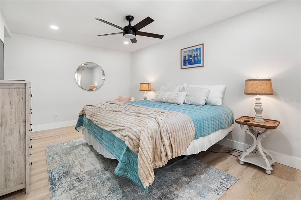 13113 Ridge Road Largo, FL 33778 - Photo 20 of 48