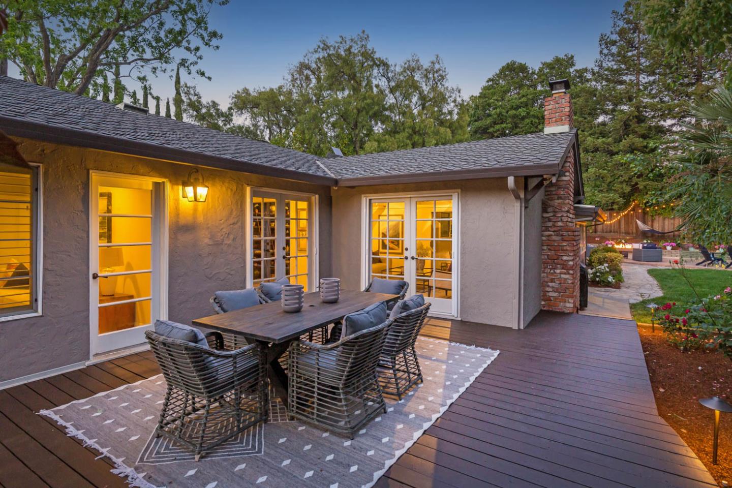 610 Magdalena Avenue Los Altos, CA 94024 - Photo 20 of 38 a dining room with a table and chairs
