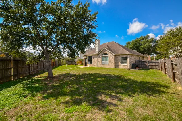 $2,300 | 3010 Rosebud Dale Court, Houston, TX 77084