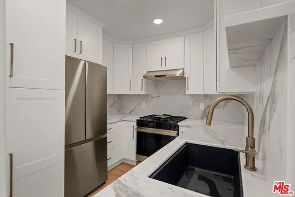 $1,195,000 | 621 California Avenue, Unit 2, Santa Monica, CA 90403