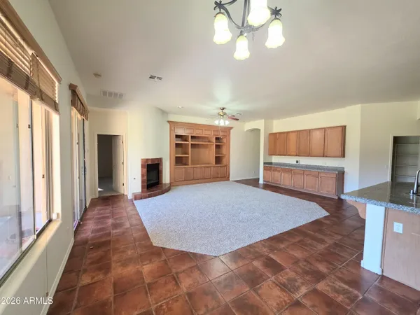 $3,600 | 1021 West Horseshoe Avenue, Gilbert, AZ 85233