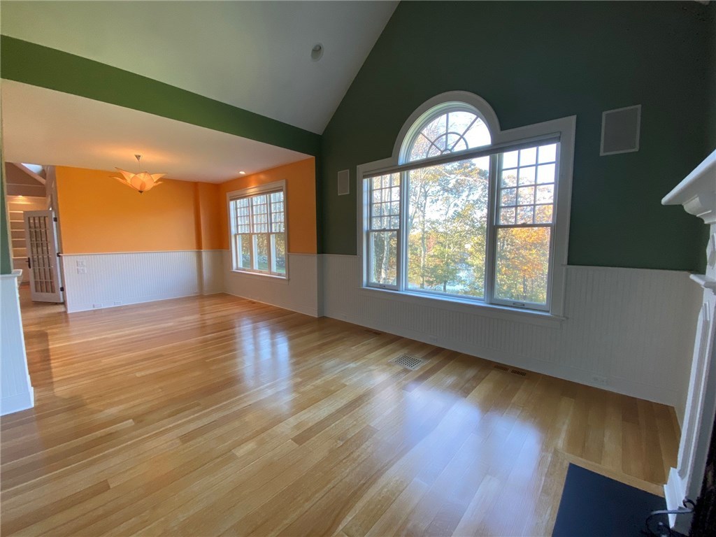 7 Spring Pond Road Westerly, RI 02891 - Photo 14 of 38