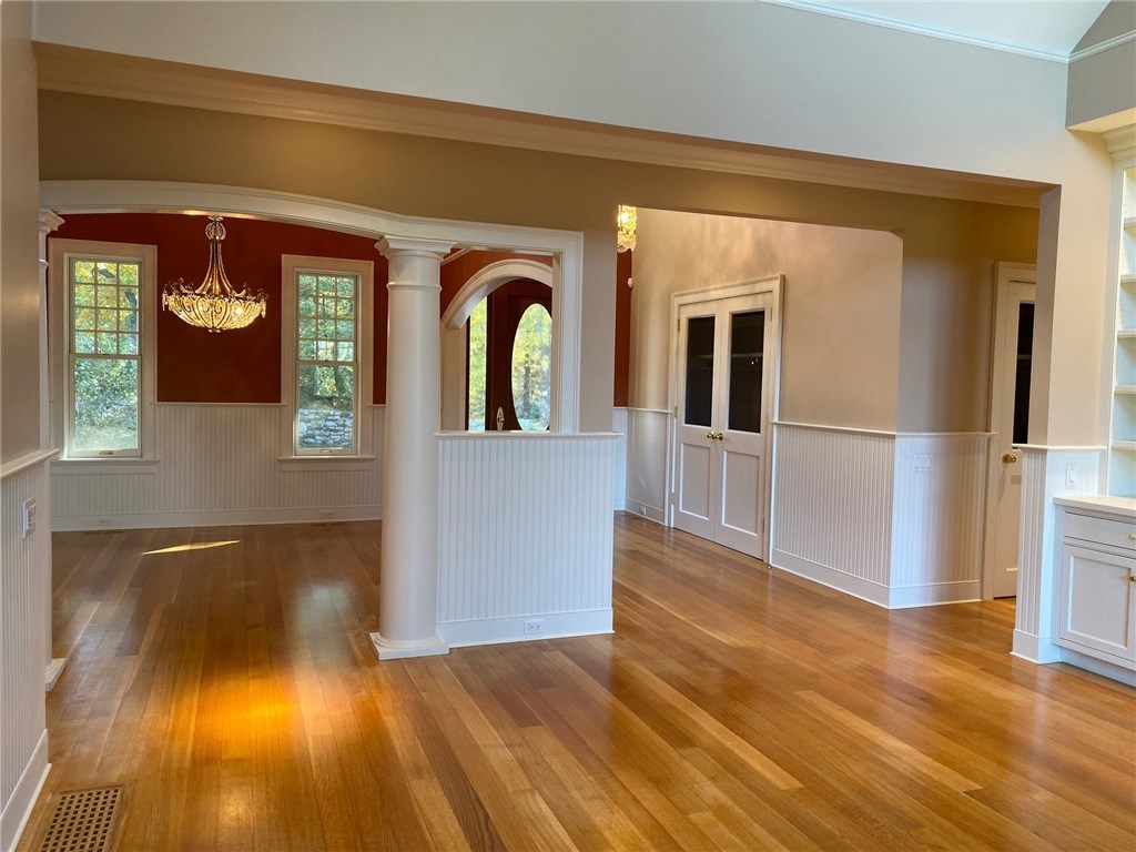 7 Spring Pond Road Westerly, RI 02891 - Photo 18 of 38