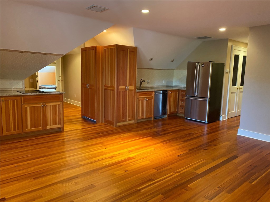 7 Spring Pond Road Westerly, RI 02891 - Photo 29 of 38