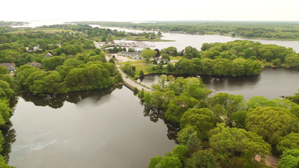 7 Spring Pond Road Westerly, RI 02891 - Photo 37 of 38