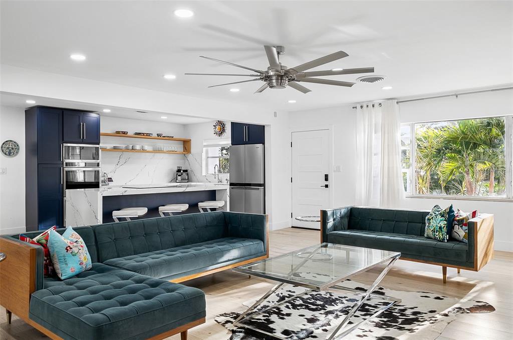 703 Whitfield Avenue Sarasota, FL 34243 - Photo 12 of 78