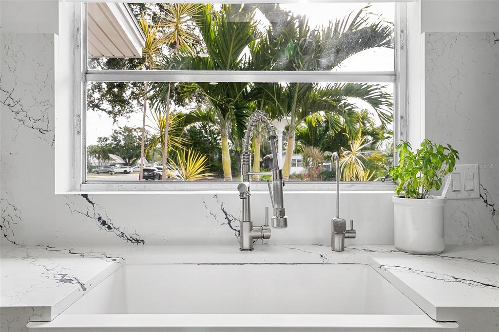 703 Whitfield Avenue Sarasota, FL 34243 - Photo 20 of 78