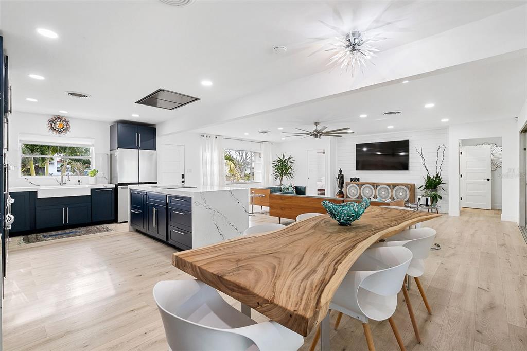 703 Whitfield Avenue Sarasota, FL 34243 - Photo 27 of 78