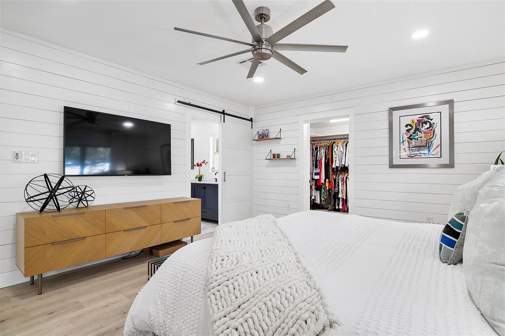 703 Whitfield Avenue Sarasota, FL 34243 - Photo 36 of 78