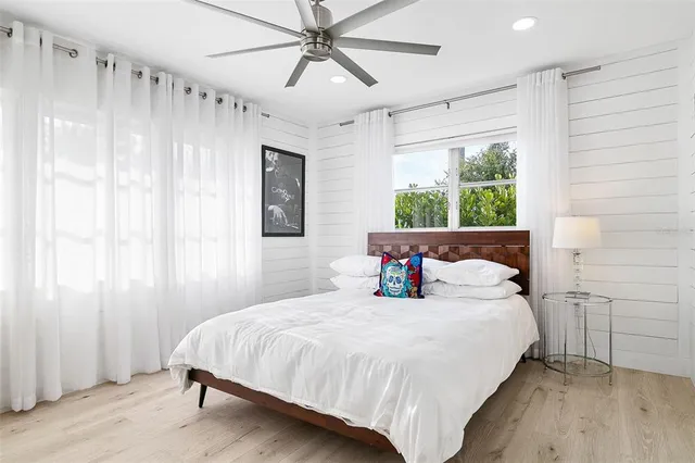 $749,000 | 703 Whitfield Avenue, Sarasota, FL 34243