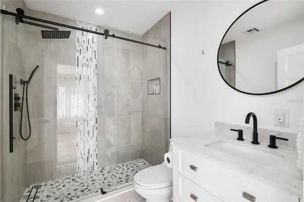 $749,000 | 703 Whitfield Avenue, Sarasota, FL 34243