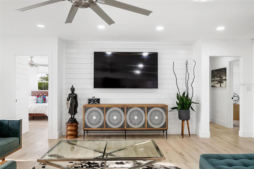 703 Whitfield Avenue Sarasota, FL 34243 - Photo 9 of 78