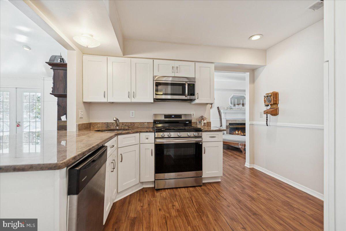 41 Sweet Gum Road Howell, NJ 07731 - Photo 12 of 52