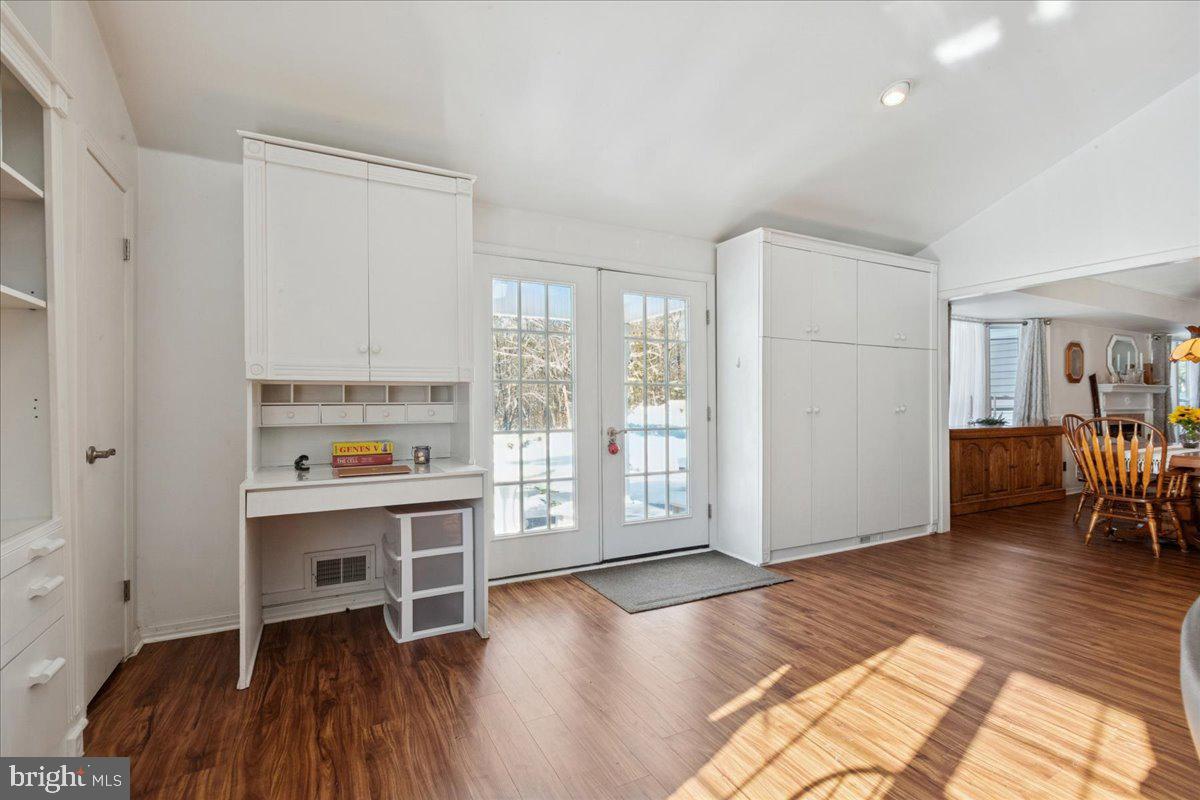 41 Sweet Gum Road Howell, NJ 07731 - Photo 19 of 48