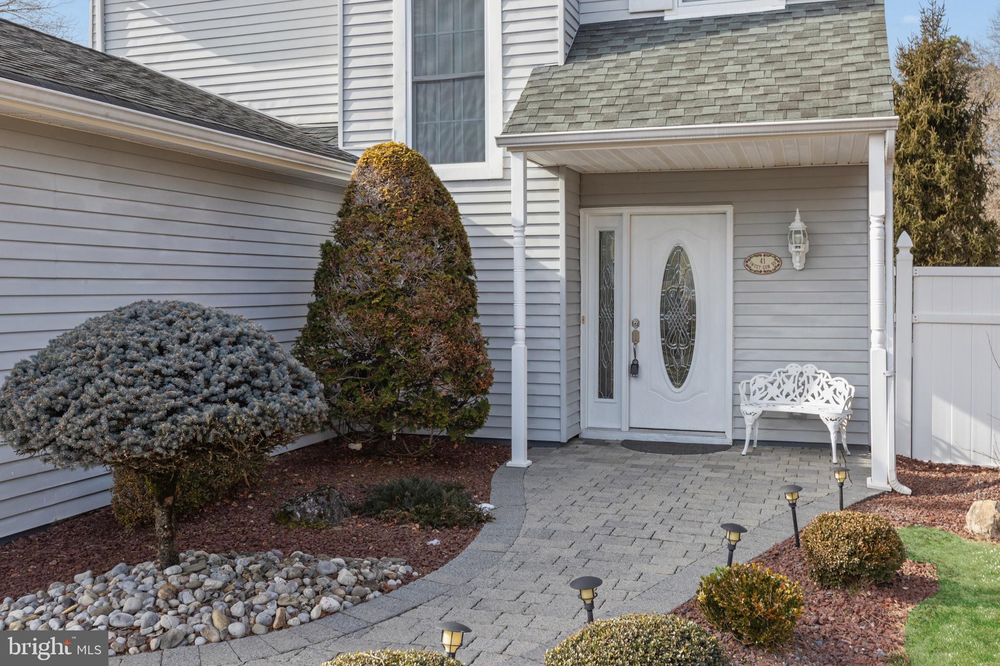 41 Sweet Gum Road Howell, NJ 07731 - Photo 4 of 48