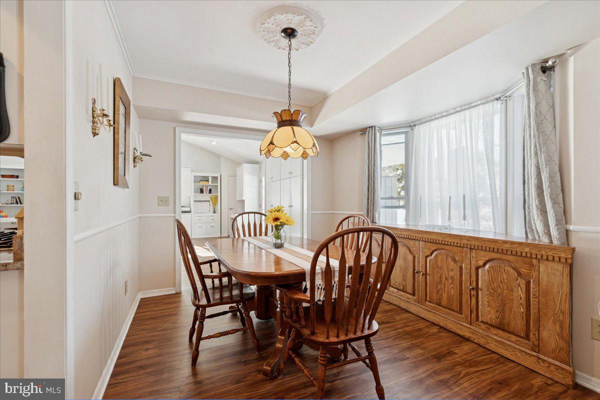 41 Sweet Gum Road Howell, NJ 07731 - Photo 9 of 48